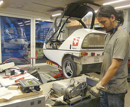 New motor with gearbox assembly