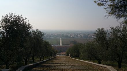 The Pianura extends from here onwards