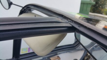 Always wanted to know for what this strange notch on the canopy was for?