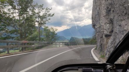 Lake Brienz greets us after passing Brünig pass