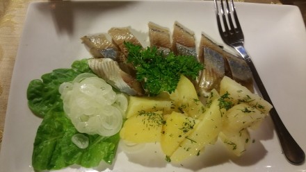 food porn: a starter - fish with vodka