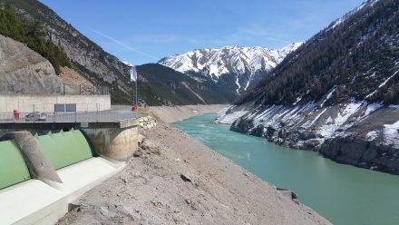 Hydro electric dam in need of some water!