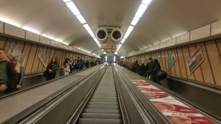 During TW560's charge: Budapest Metro