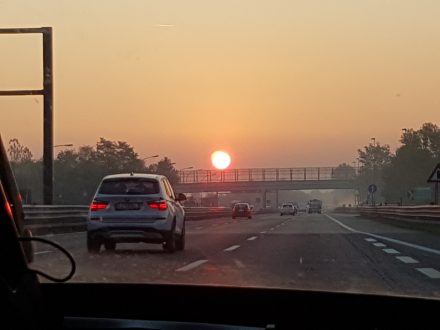 Sunrise - light traffic